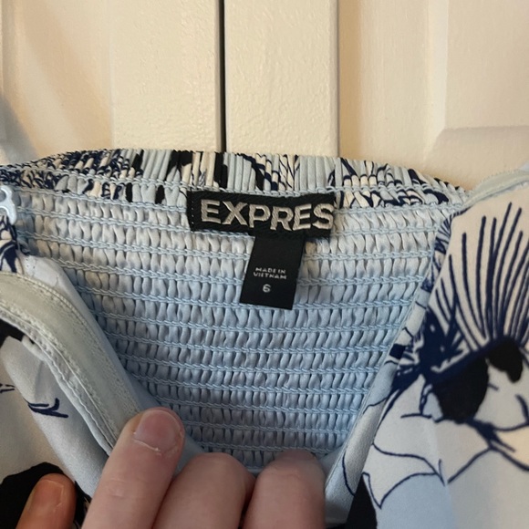 EUC Express floral mini dress - Picture 5 of 6